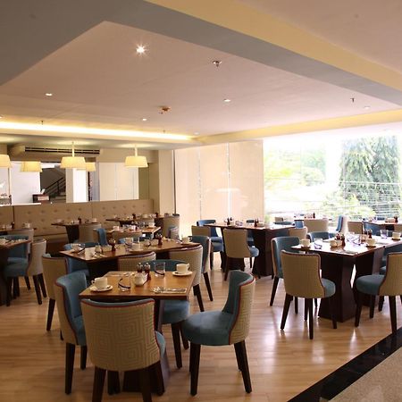 St Mark Hotel Cebu Bagian luar foto