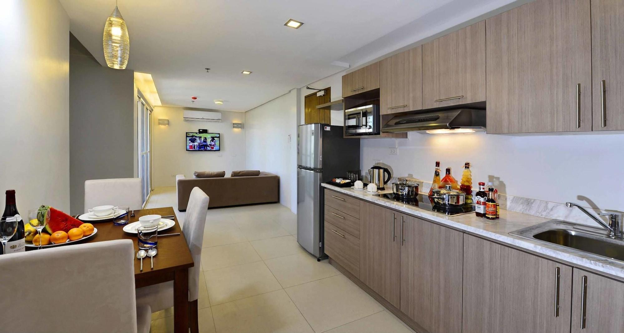 St Mark Hotel Cebu Bagian luar foto