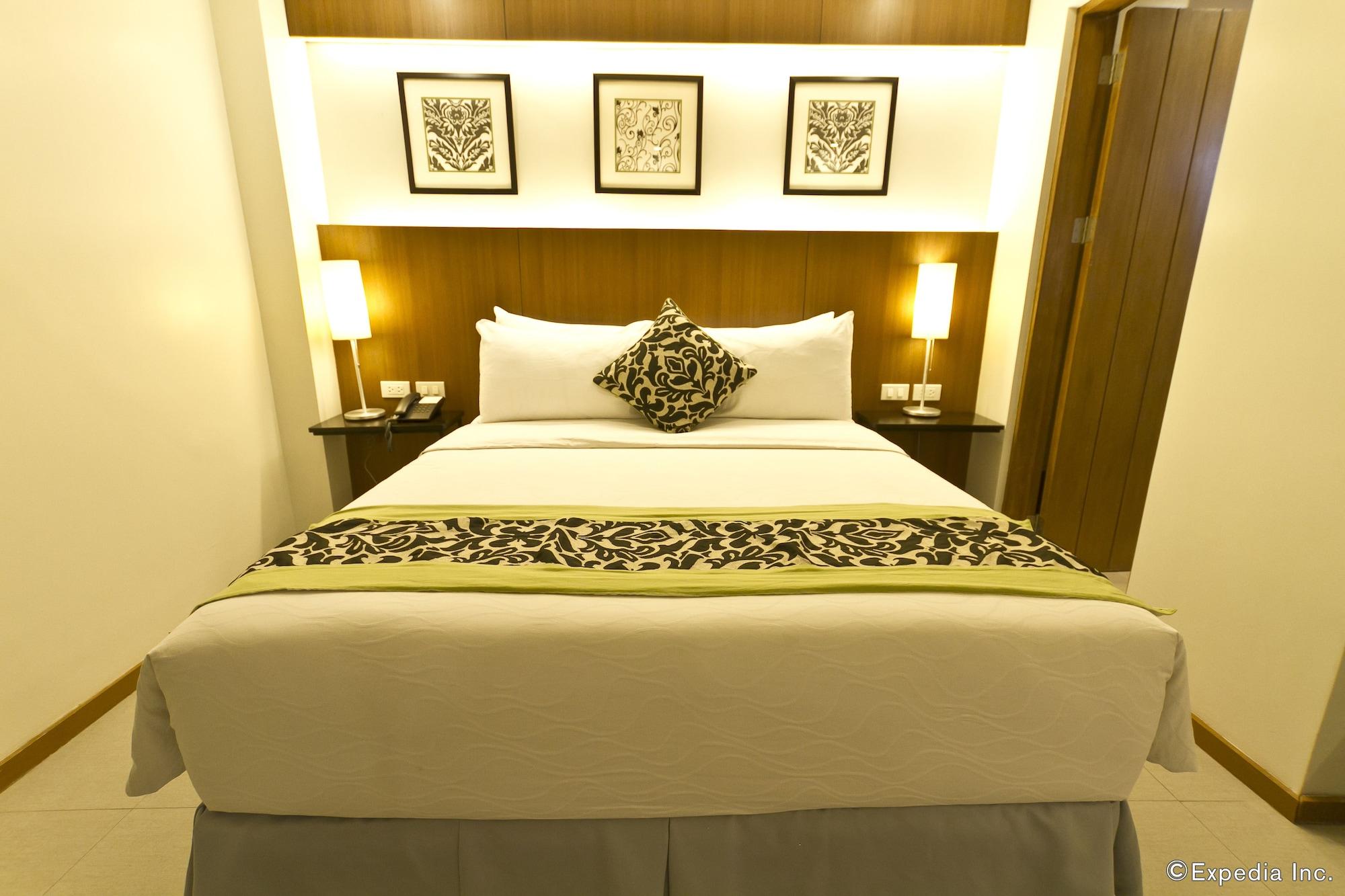 St Mark Hotel Cebu Bagian luar foto