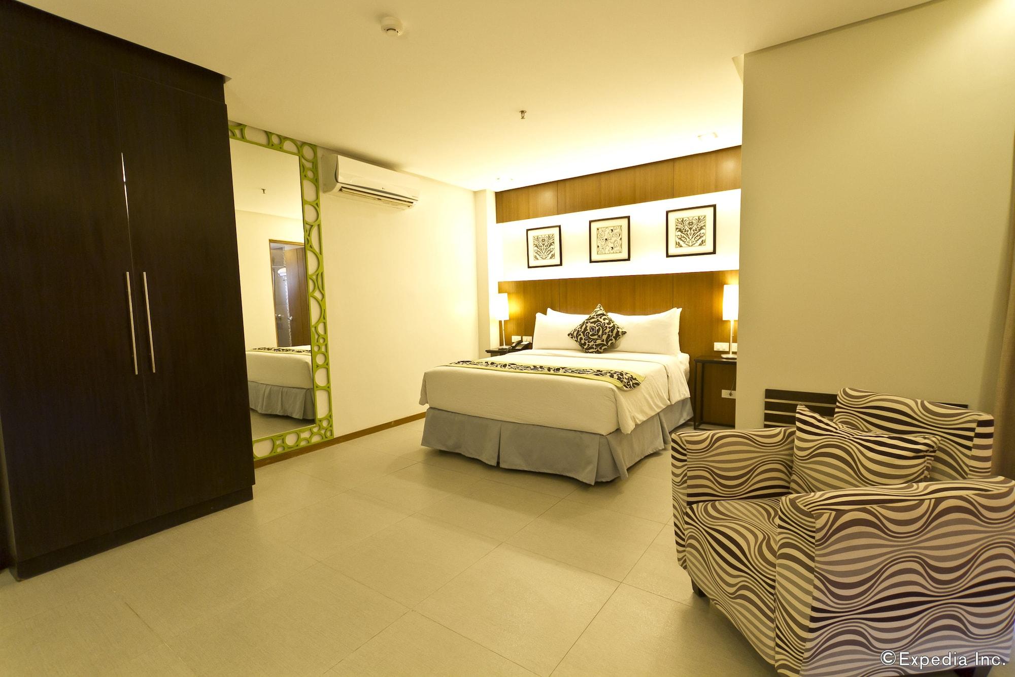 St Mark Hotel Cebu Bagian luar foto