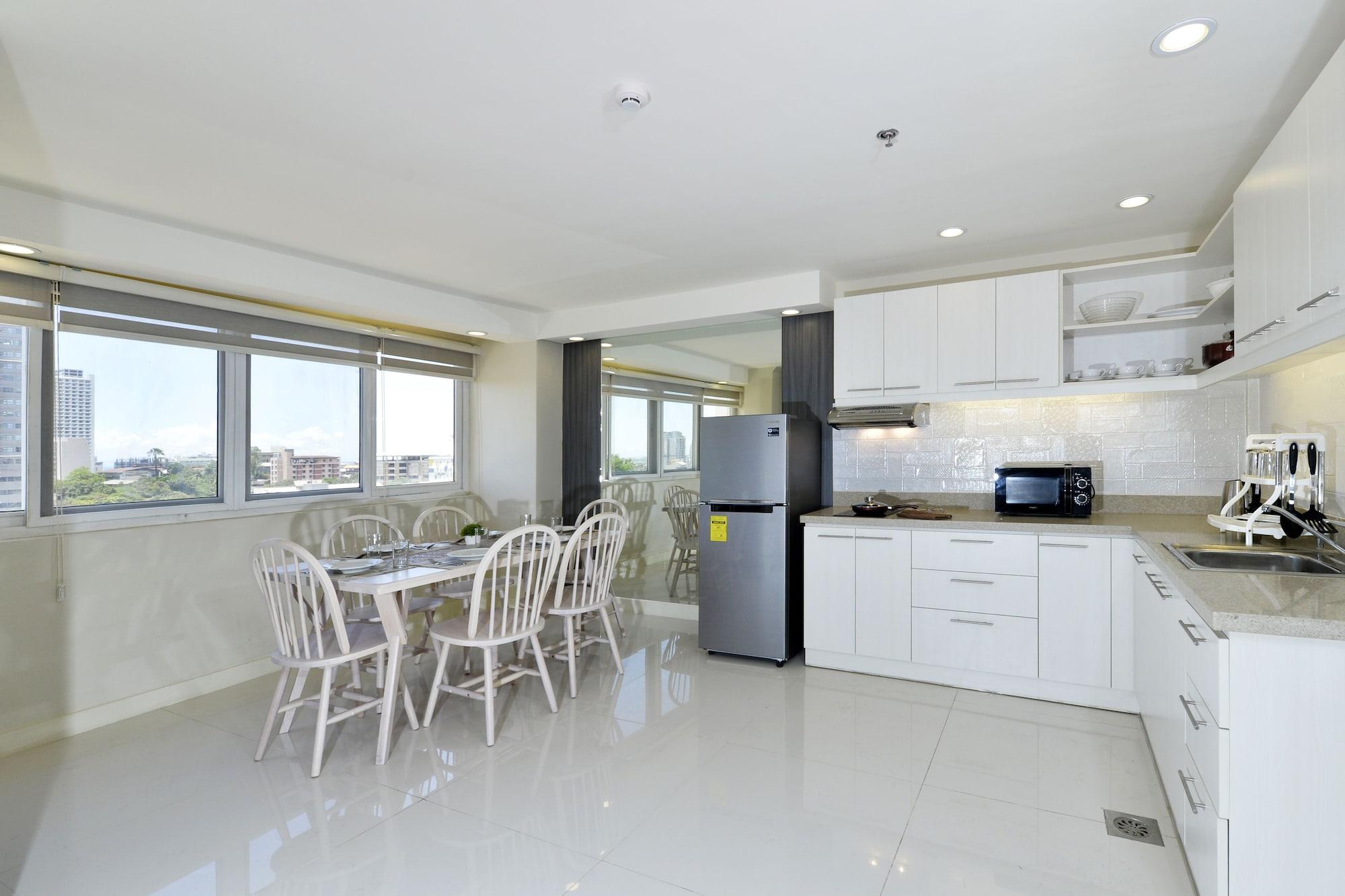 St Mark Hotel Cebu Bagian luar foto