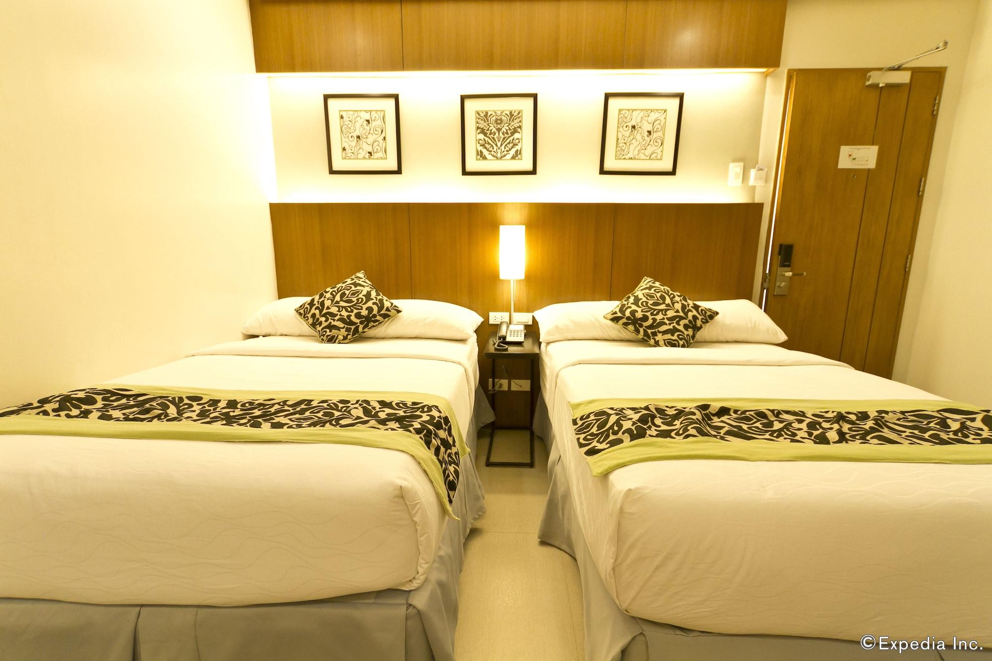 St Mark Hotel Cebu Bagian luar foto