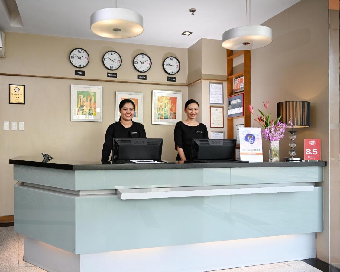 St Mark Hotel Cebu Bagian luar foto