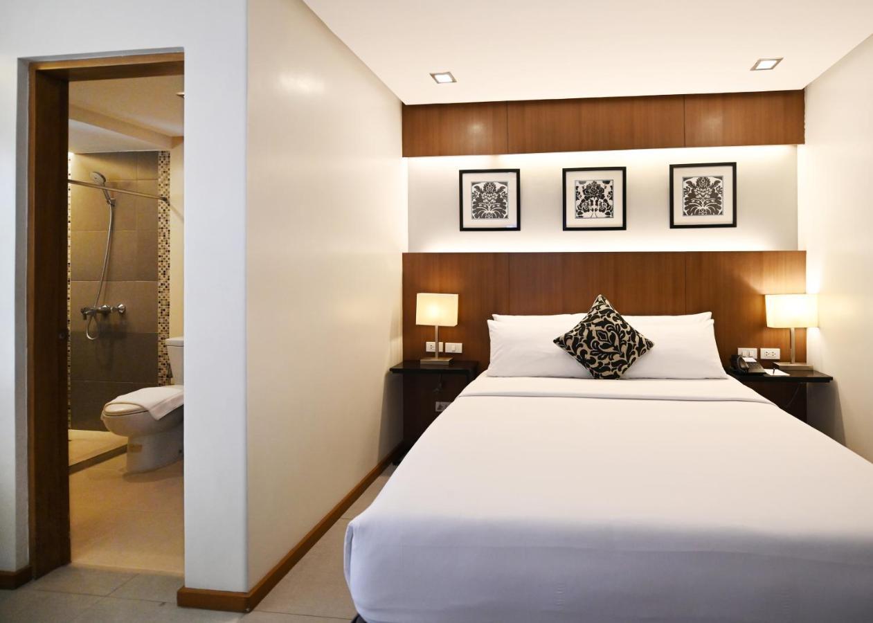 St Mark Hotel Cebu Bagian luar foto
