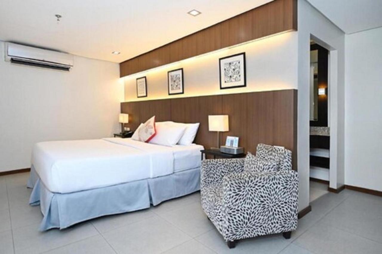 St Mark Hotel Cebu Bagian luar foto