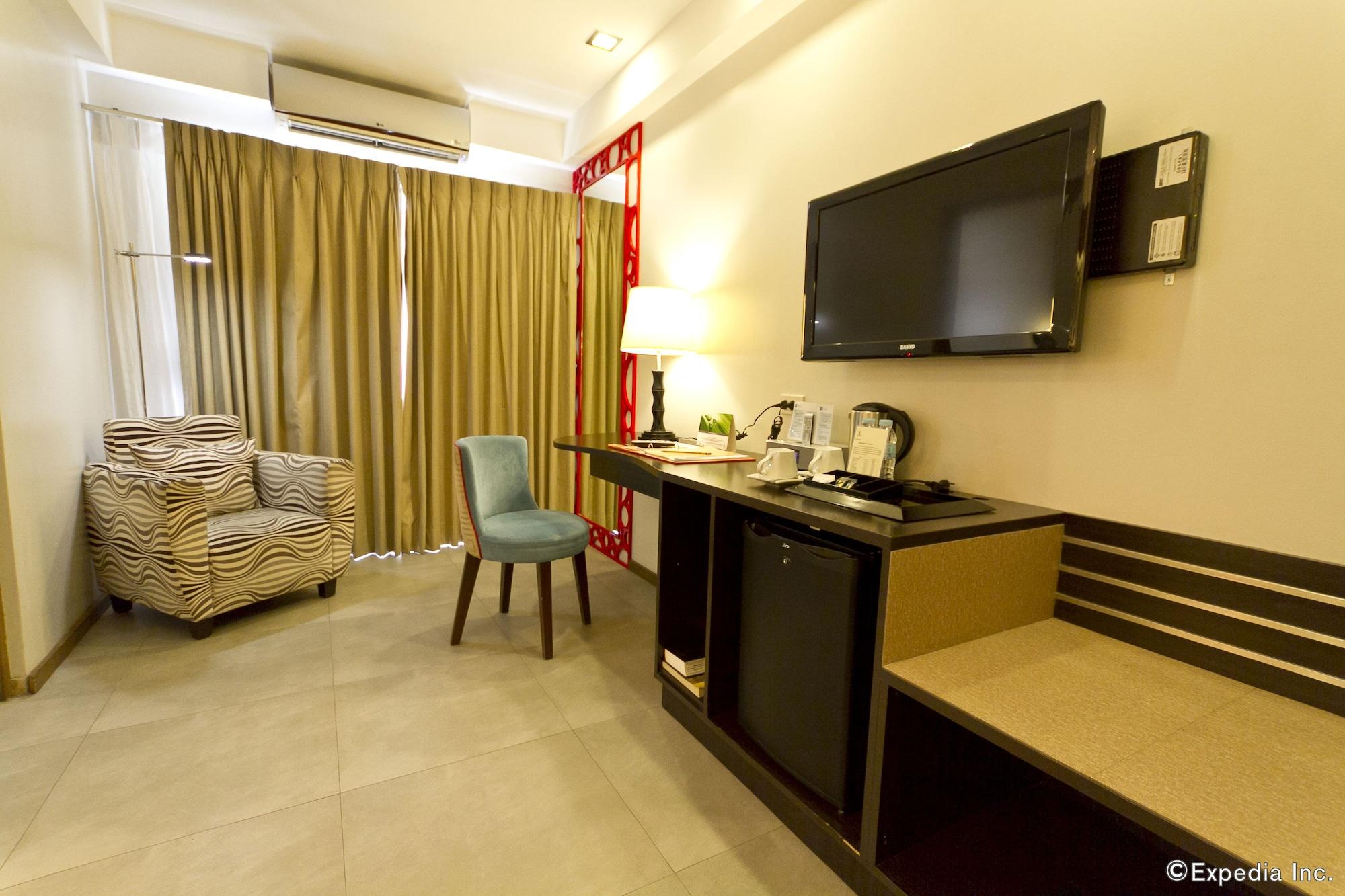 St Mark Hotel Cebu Bagian luar foto